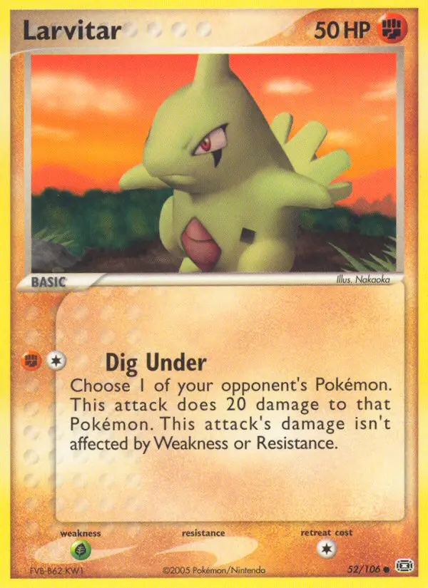 Carta Larvitar — Emerald 52/106